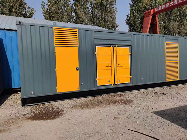 长治300kw 柴油发电机组用多大的空气开关？